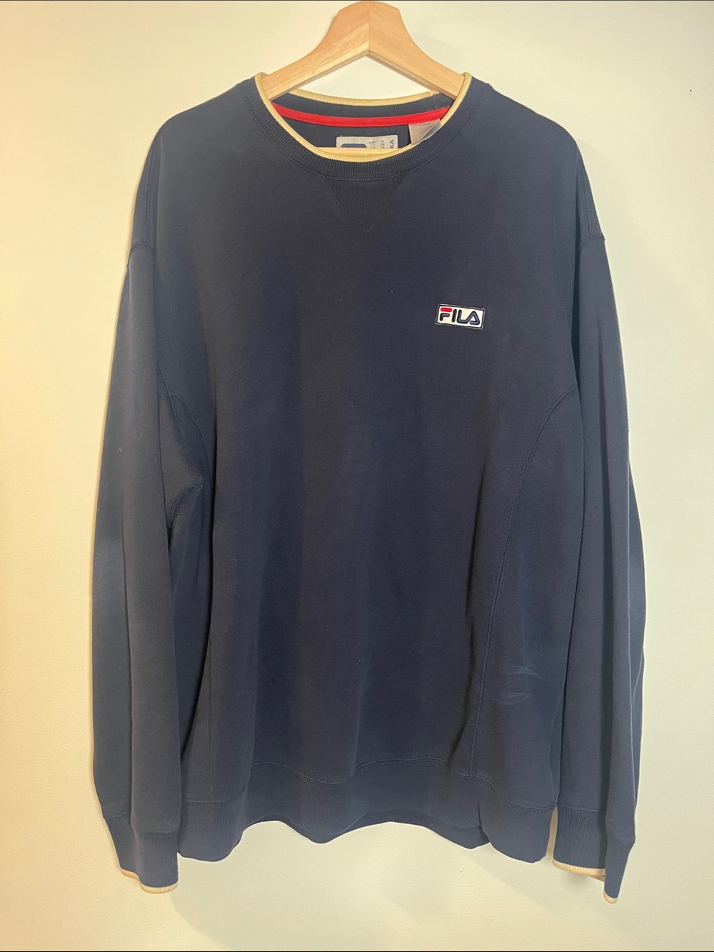 FILA Men's Navy Blue Crewneck Sweatshirt (Vintage)